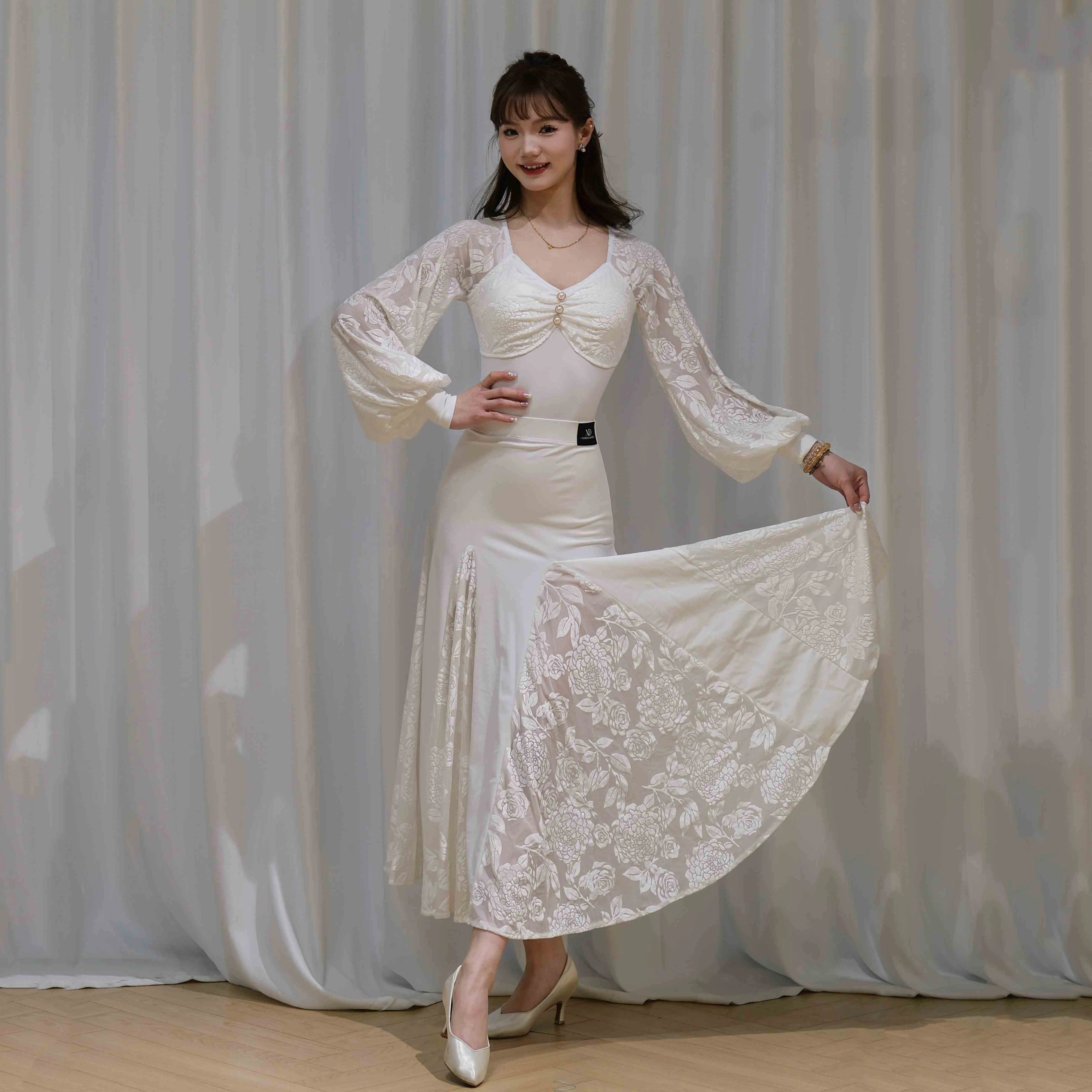 New Waltz Dance Costume Ballroom Dance Performance Clothes White Lace Long Sleeves Tops Tango Dance Skirt Practice Dress BL18960