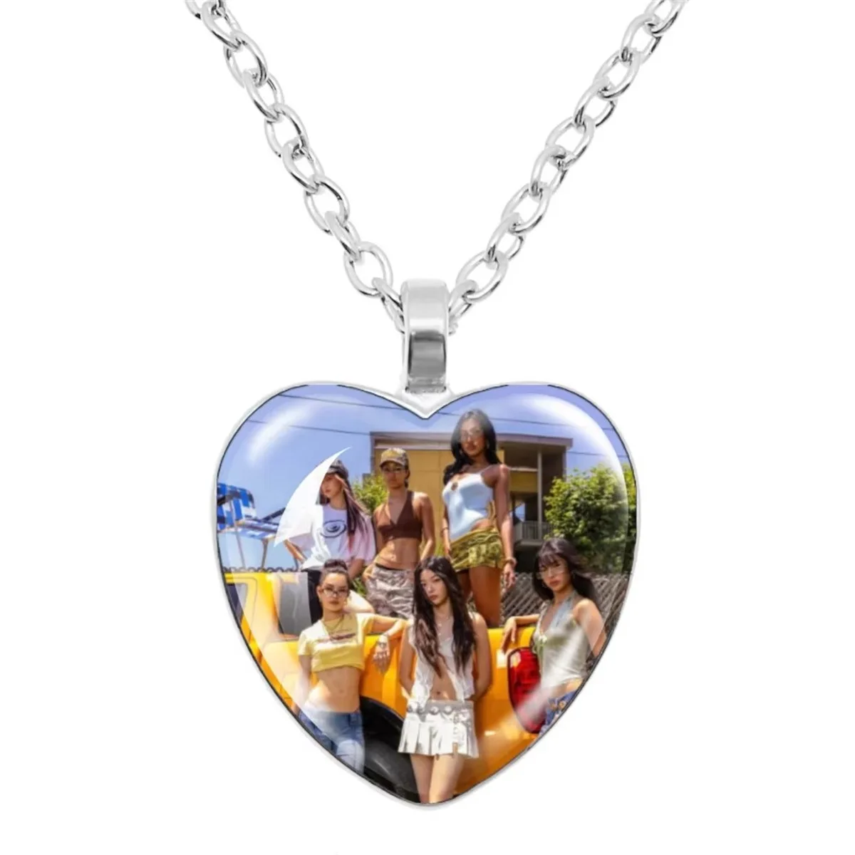 KATSEYE Time Stone Heart-Shaped Pendant Necklace