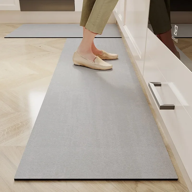 Kitchen Floor Mat Modern Style Water-absorbent Oil-absorbent Quick-drying Carpet Diatom Mud Anti-slip Mats Long Decorative Rug