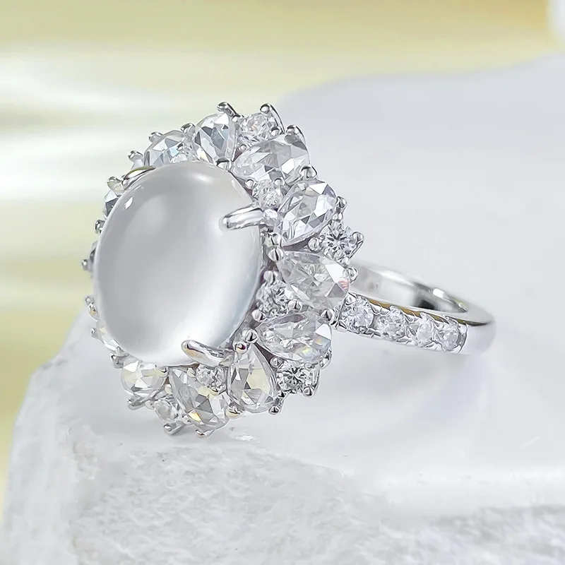 French Luxury Instagram S925 Silver Hollow Foam Jade 8 * 10 Ring New Chinese Egg Face Ring Wedding Jewelry