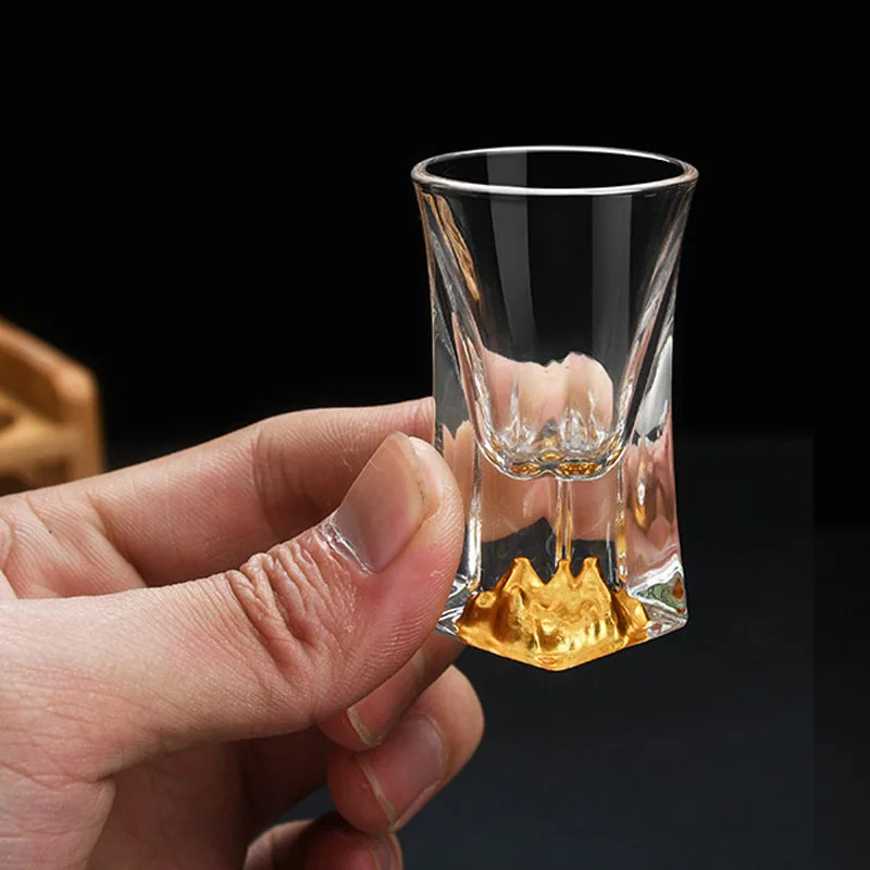 6-pack 0.5 oz Mini Size Glasses Clear Cordial Tequila Glasses Whiskey Shot Glass Set Spirit Glasses with Gold Edge Holographic