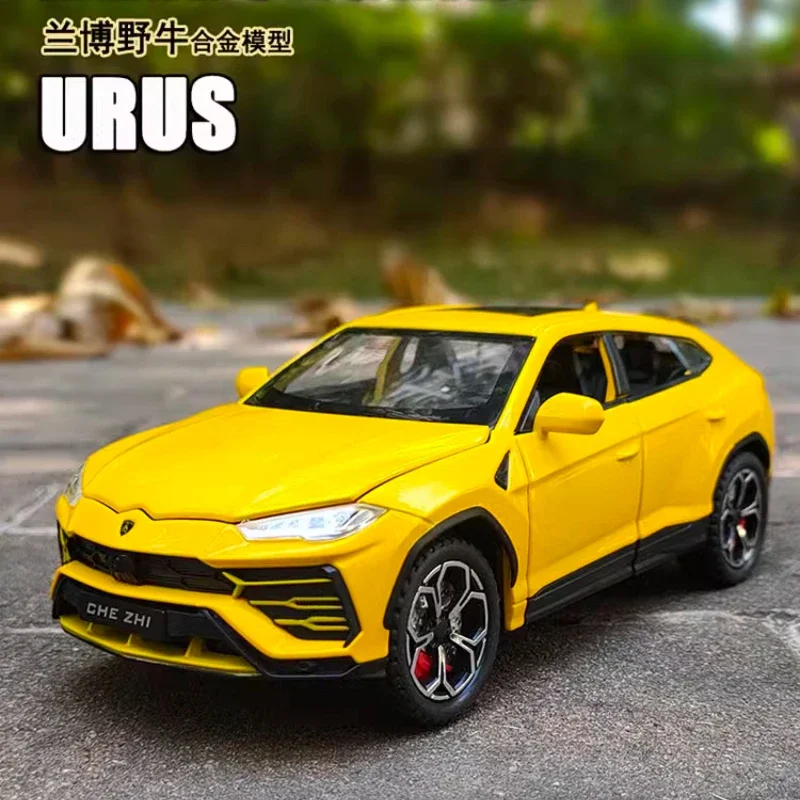 1:24 Lamborghini URUS SUV Alloy Sports Car Model Diecasts Metal Off-road Vehicles Car Model Sound and Light Kids Toys Gift A501