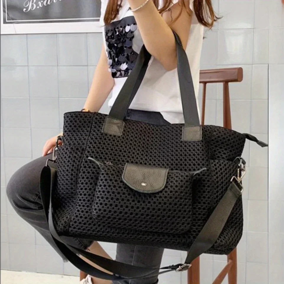 

Ladies' fashionable and lightweight Oxford cloth short distance travel bag, casual mesh cloth large capacity shoulder bag