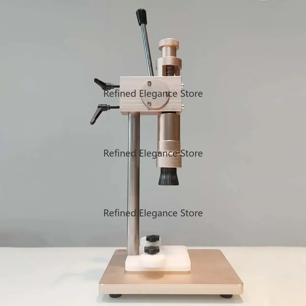 in China 13-22MM Manual Perfume Glass Bottles Perfume Crimping Capper Machine Bottle Capping Sealing Machine