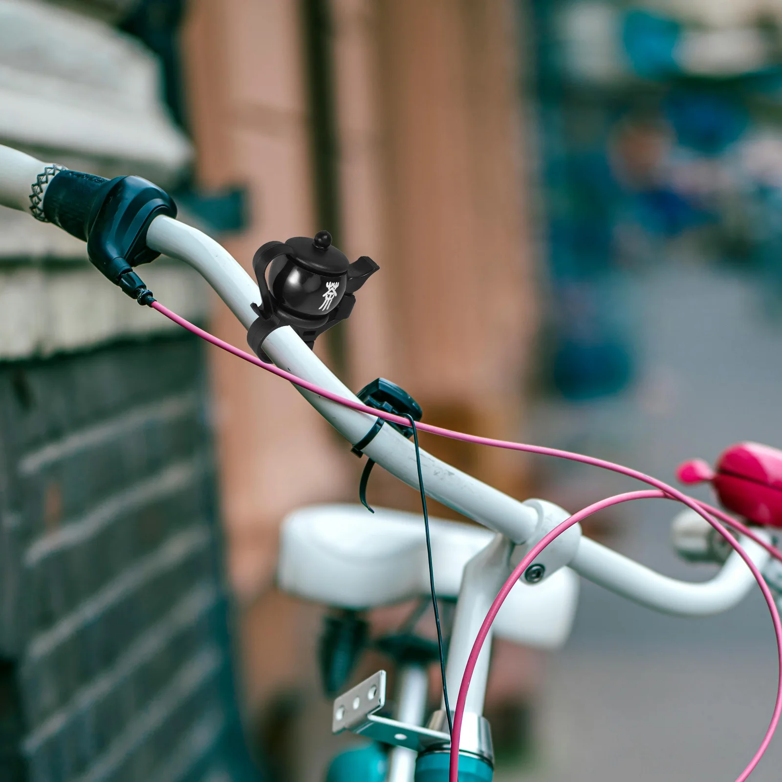 

Novelty Mini Teapot Shaped Bell Black Loud Clear Sound Handlebar Screw Attachment Bike