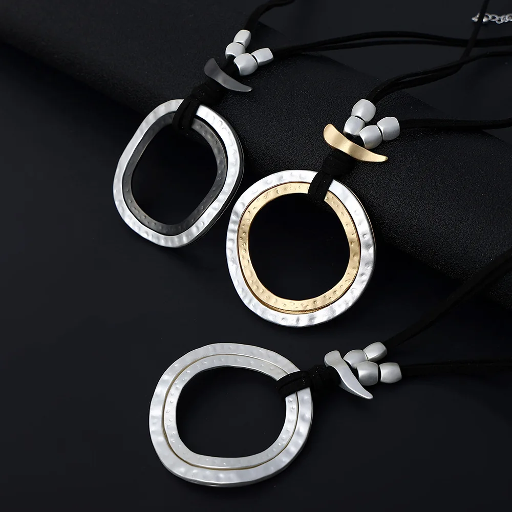 Accessoires de bijouterie DIY, collier long simple rétro pour femmes, populaire en Europe, en Amérique et dans le commerce extérieur, automne et hiver
