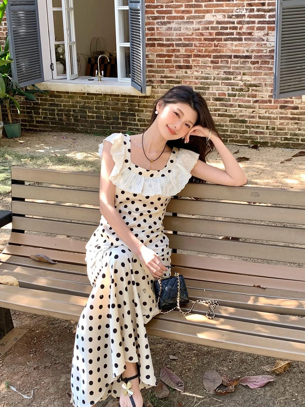 

Elegant Art Student Polka Dot Satin Dress with Lace Hemline Sleeveless Long Gown Women's Fashion Spring Summer A-Line Skirt