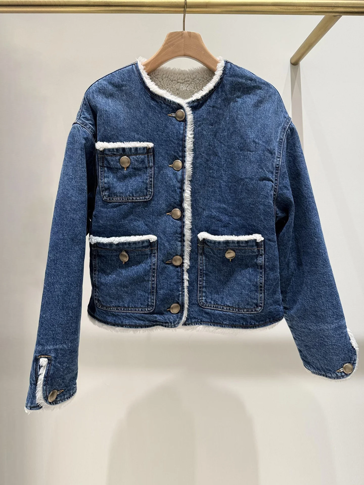 

Повседневный кардиган из денима с вельветовой отделкой, свободного кроя, с круглым вырезом, на пуговицах, с длинными рукавами, для повседневной носки