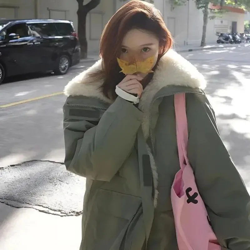 여성용 코튼 코트 패션 빅 칼라 플러시 두꺼운 캐주얼 코튼 코트 2025 겨울 재킷 워크웨어 스타일 파커 코트 탑스 여성용