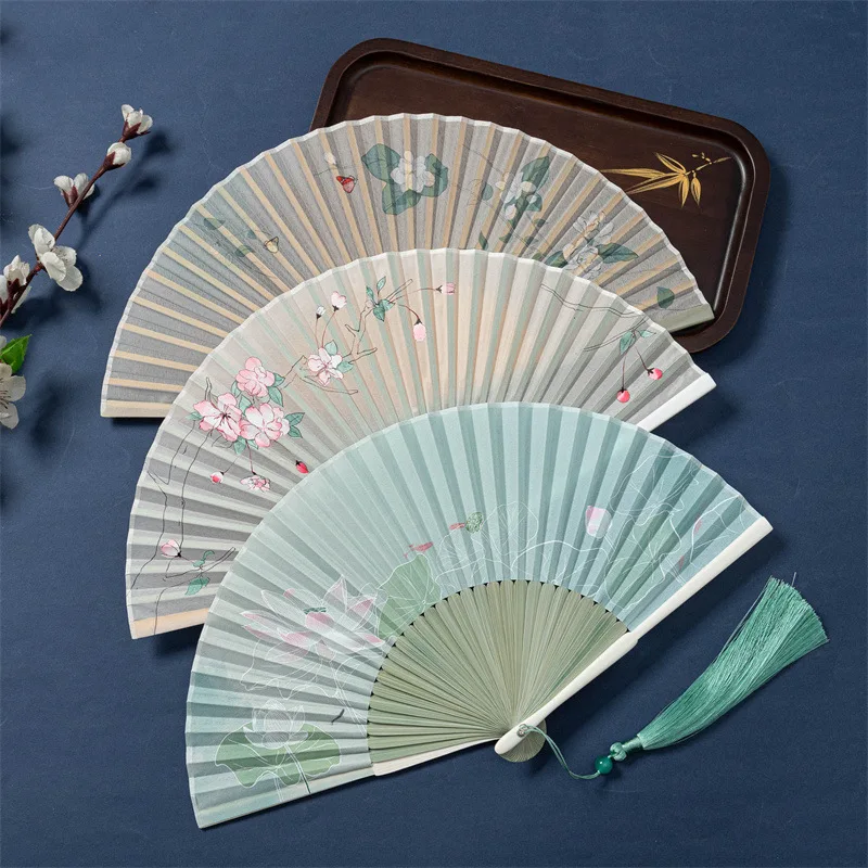 Vintage Chinese Folding Fan Colorful Silk Hand Fan Tassel Elegent Bamboo Shank Classical Dance Fan Home Decoration Accessories