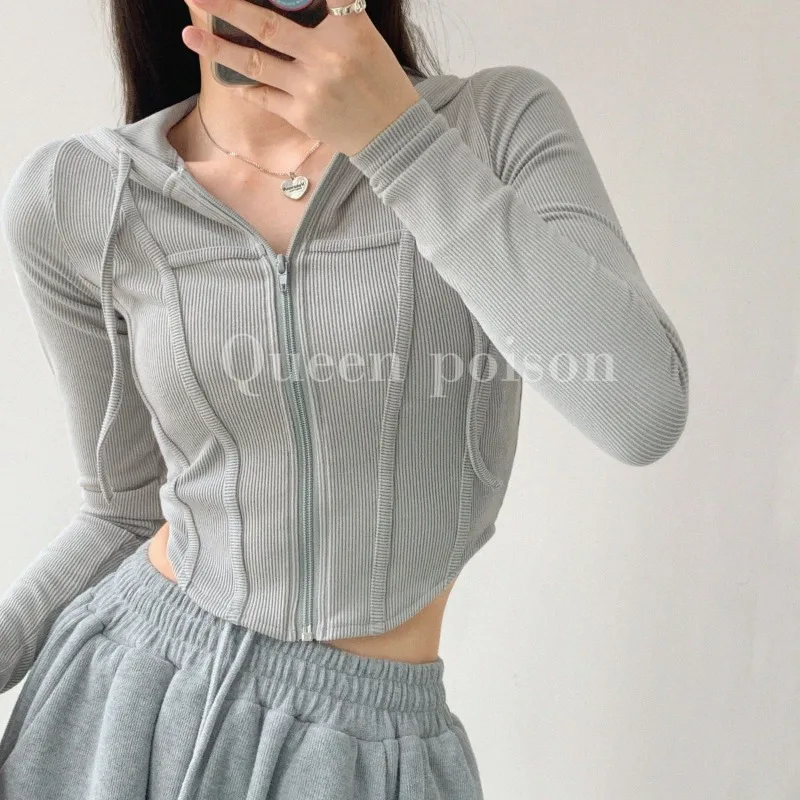 

New Women Thin Long Sleeves Hooded Cardigan Jacket Korean Fashion Solid Color Slim Zipper Sweater Short Coat Casual Cropped Tops
