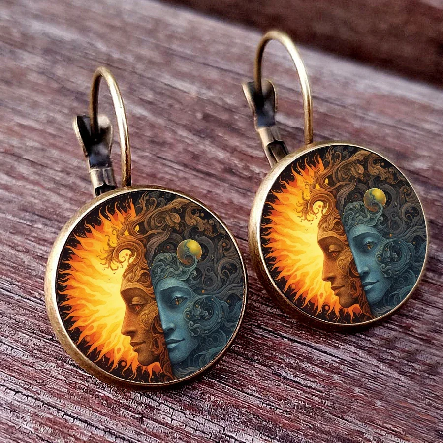 New Arrival Fashion Sun Moon Face Earrings Sun God Moon God Glass Cabochon Women\'s Earrings Jewelry Punk Art Earrings Gift