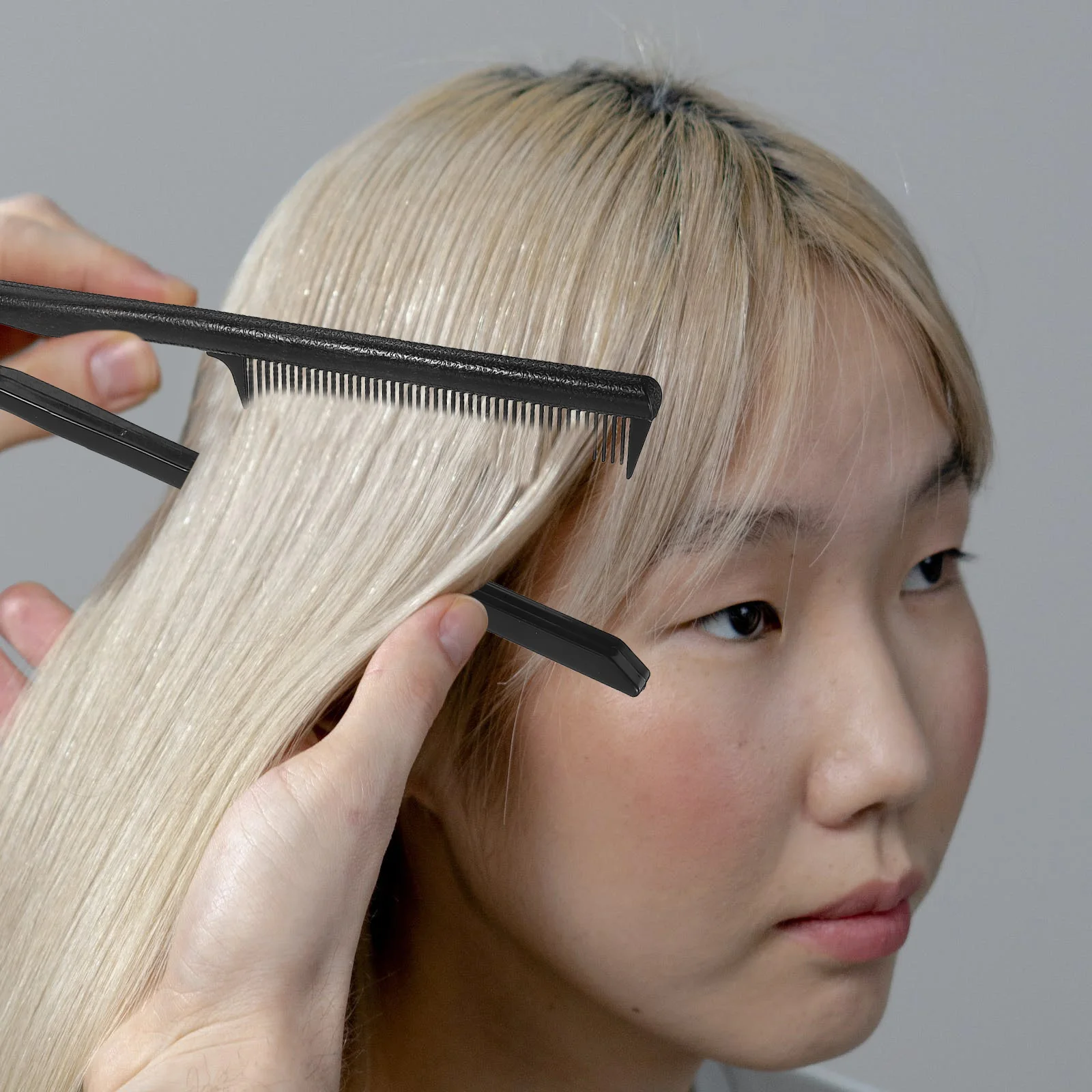 

2pcs V-shaped Hair Combs Straightener Black Detangle Finishing Clips Salon Tools Women Styling Aid Environmental