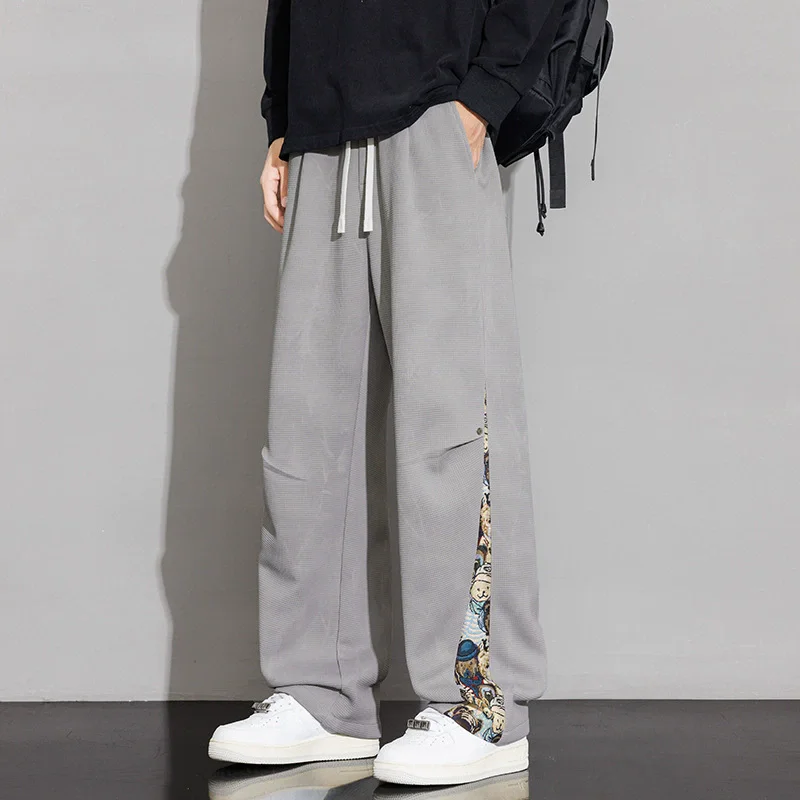 

Men's Loose Tethered Trousers Autumn Male Casual Pants Youth Fashion Tide Stitching Embroidered Straight Sweatpants XXXXXL Grey
