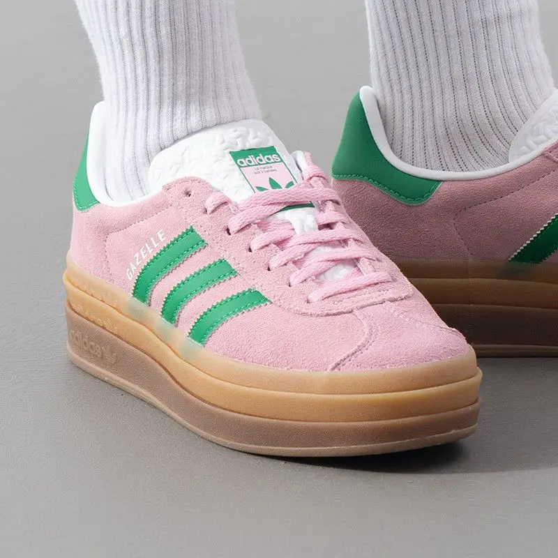حذاء رياضي نسائي من adidas Originals GAZELLE BOLD بسيط ومتعدد الاستخدامات ومتينIE0420
