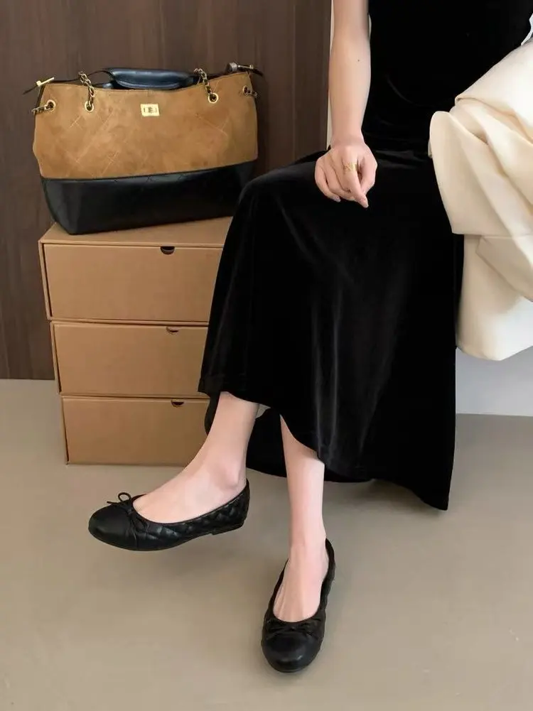 Zweifarbige Damen-Loafer mit Schleife und flachem Absatz, zum Hineinschlüpfen, runde Zehenpartie, bequeme Vintage-Schuhe für Büro, Alltag, Party – Detail 19
