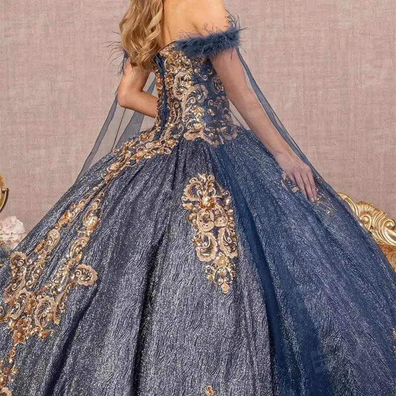 Vestido De fiesta con capa con plumas para Quinceañera, traje con apliques De escote Corazón, vestido De cóctel con lentejuelas, 15