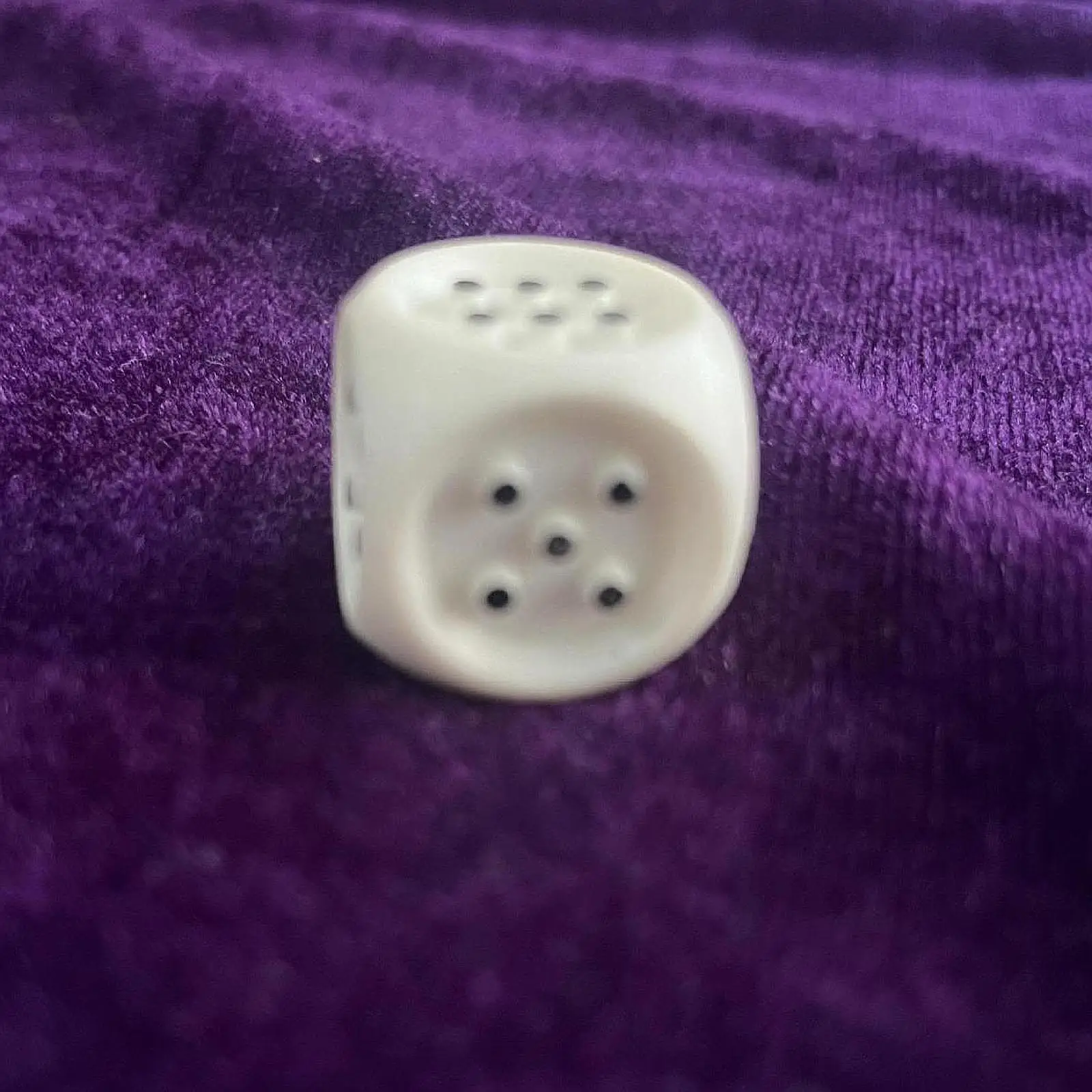 

Тактильные кости Braille, многофункциональные для слепых занятий, белые вечерние прочные аксессуары, настольная игра, развлекательная игра