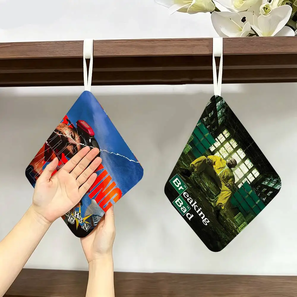 Movie B-Breaking Bad Polyester Cotton Hanging Kitchen Towel, Skin Friendly Hand Wiping Towel for Hotel Cafe Household