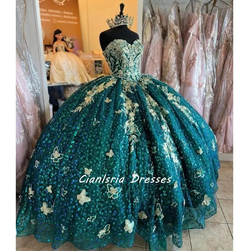 Esmeralda verde querida cristal lantejoulas quinceanera vestidos de baile apliques ouro 3d borboleta espartilho vestidos para xv años