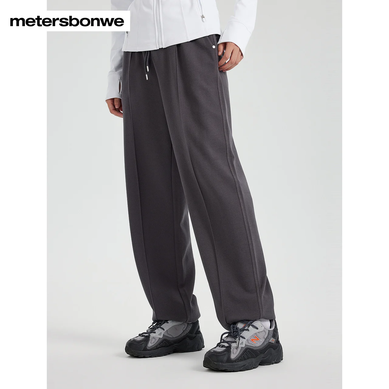 Metersbonwe-Damen-Hose, einfarbig, klassisch, entspannt, konisch, Pinch-Naht-Design, weiche elastische Hose, schlicht, lässig, Herbst und Winter