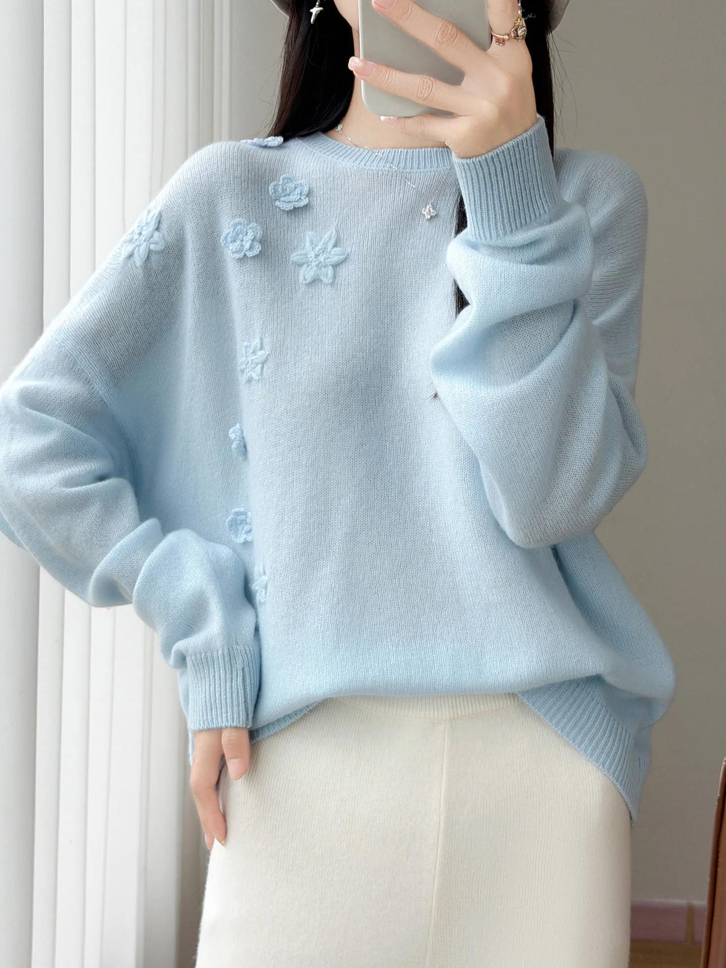 Hand Embroidered 100% Pure Wool Knitted' Sweater Round Neck Sweet Flower Long Sleeved Loose Pullover Tops