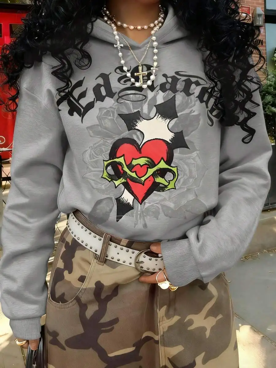 

Women's Graphic Heart & Letter Print Hooded Sweatshirt - Gray Loose Fit