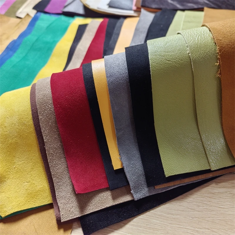 

0.5/1MM Minor Flaws Random Sheepskin. Sheep Fluff. Top-Grain Leather. Genuine Leather Fabric. DIY For The Lining By Hand.