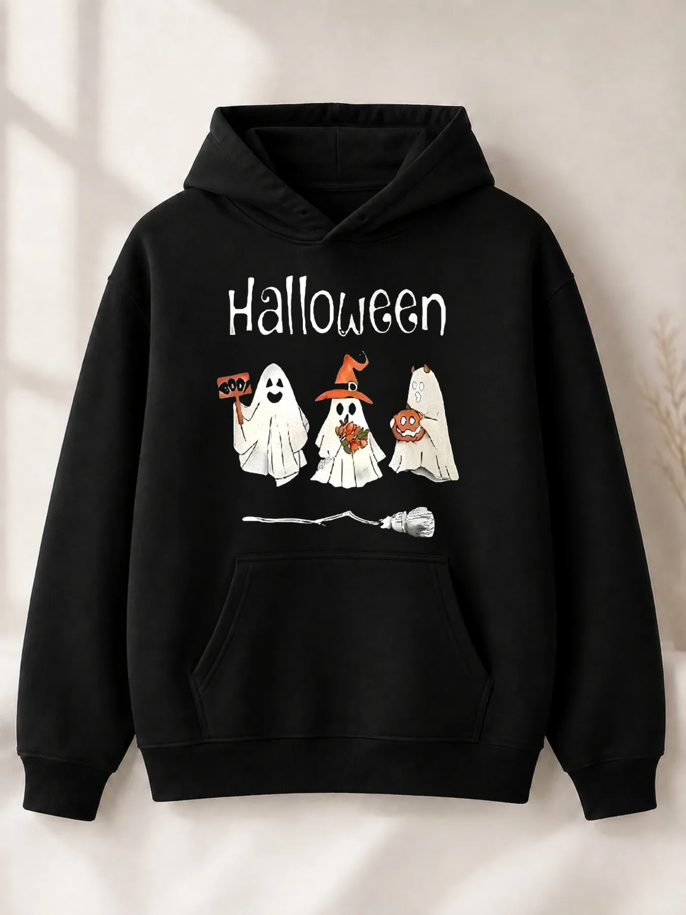 Cute Cartoon-Style Men's Hoodie, Halloween Ghost Design with Tags, Flowers, and Pumpkins, Perfect for Autumn and Winter, a Gift for Loved Ones and Friends