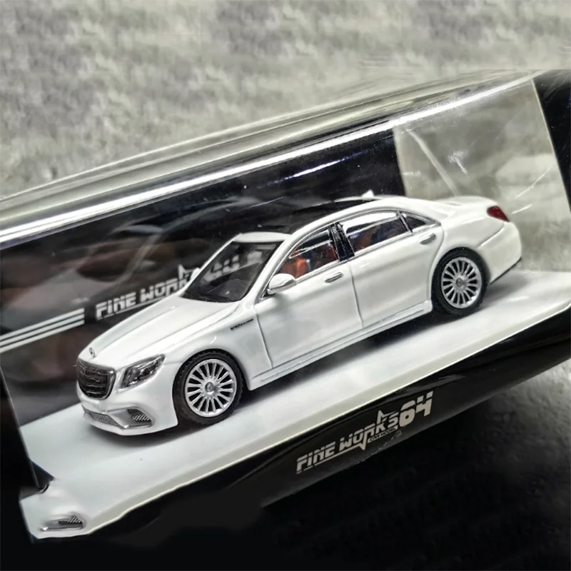 Diecast 1:64 Scale Benz AMG S65 Alloy Vehicle Model Finished Simulation Collection Decoration Gift Toys Display