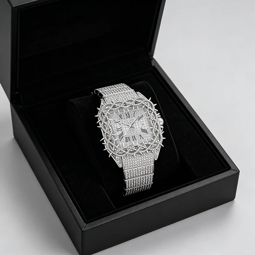 

Shine Luxury Hip-Hop Diamond Watch with Emeralds for Men Replica Czech Stone Inlaid Waterproof Gold Watch שעוני יוקרה