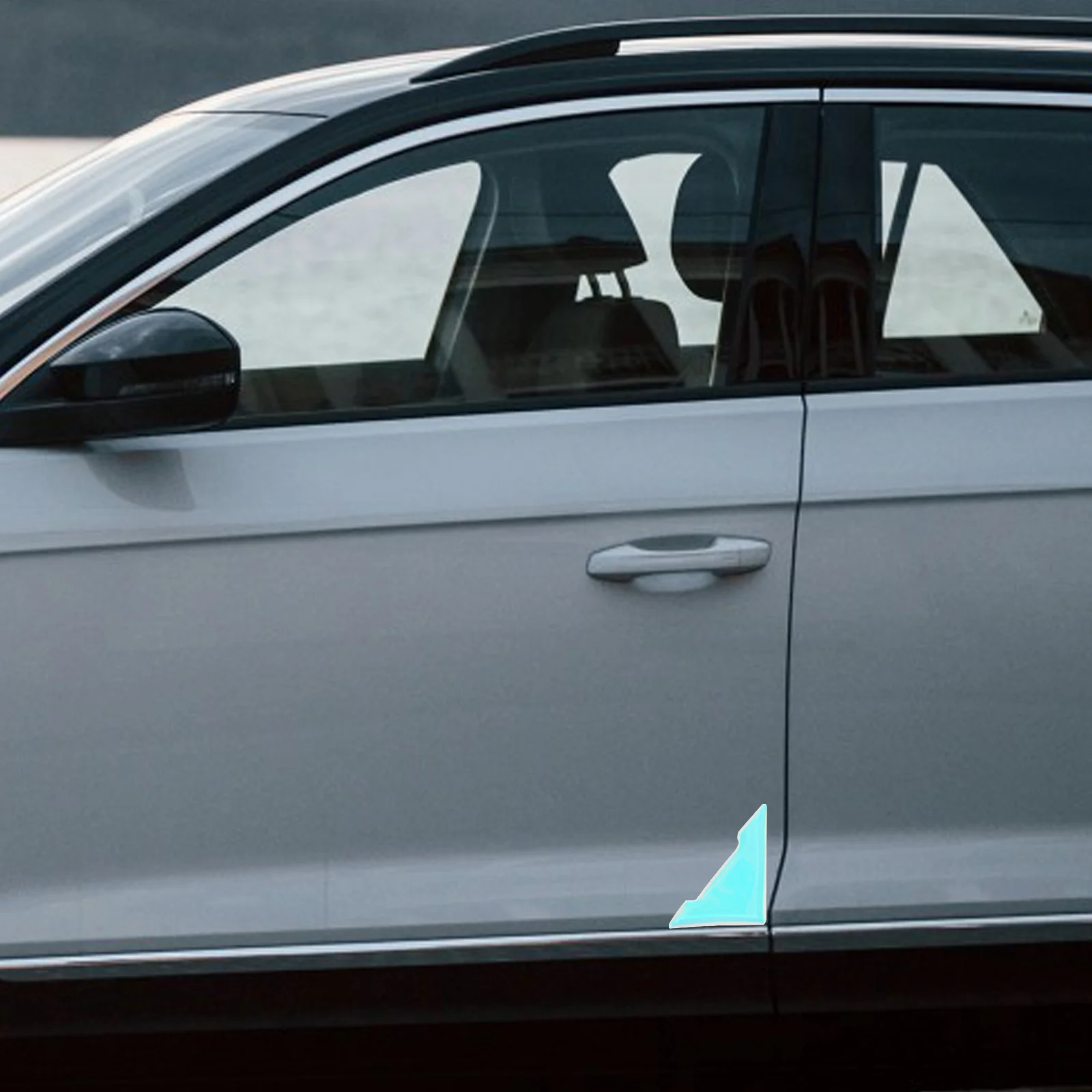 

4Pcs Car Door Corner Protectors Night Glow Pet Material Door Anti Scratch Protective Stickers Car Door Bumper Guards