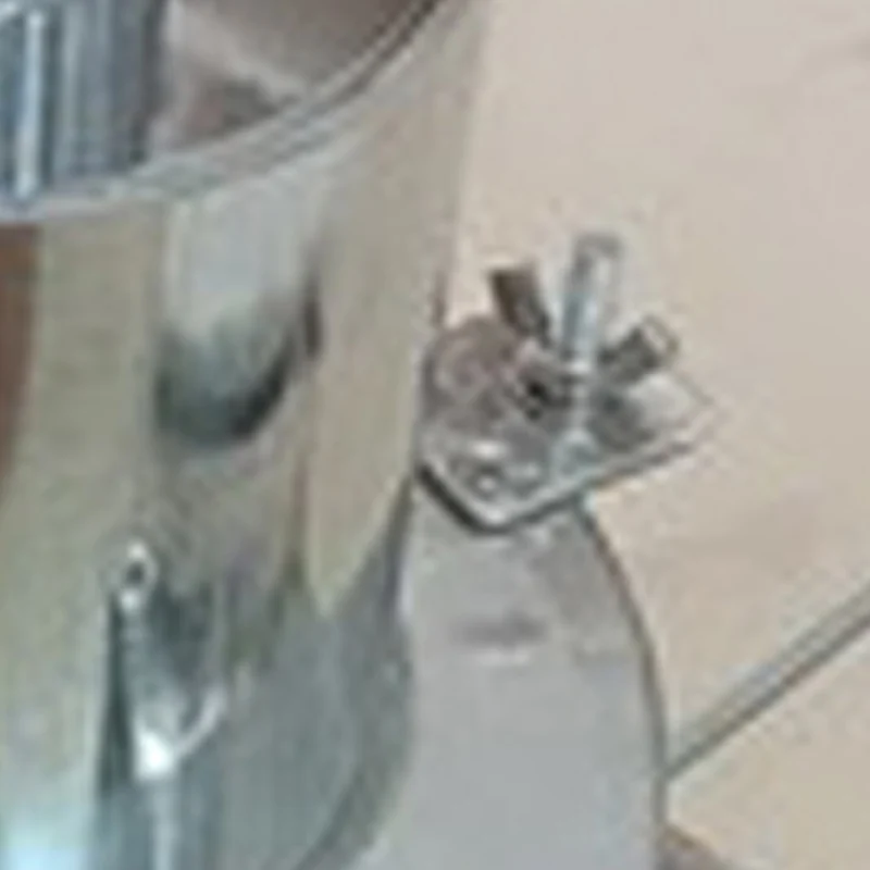 Chili Sauce Filling Machine, Sauce Quantitative Filling Machine, Pneumatic Slurry Mixing Filling Machine