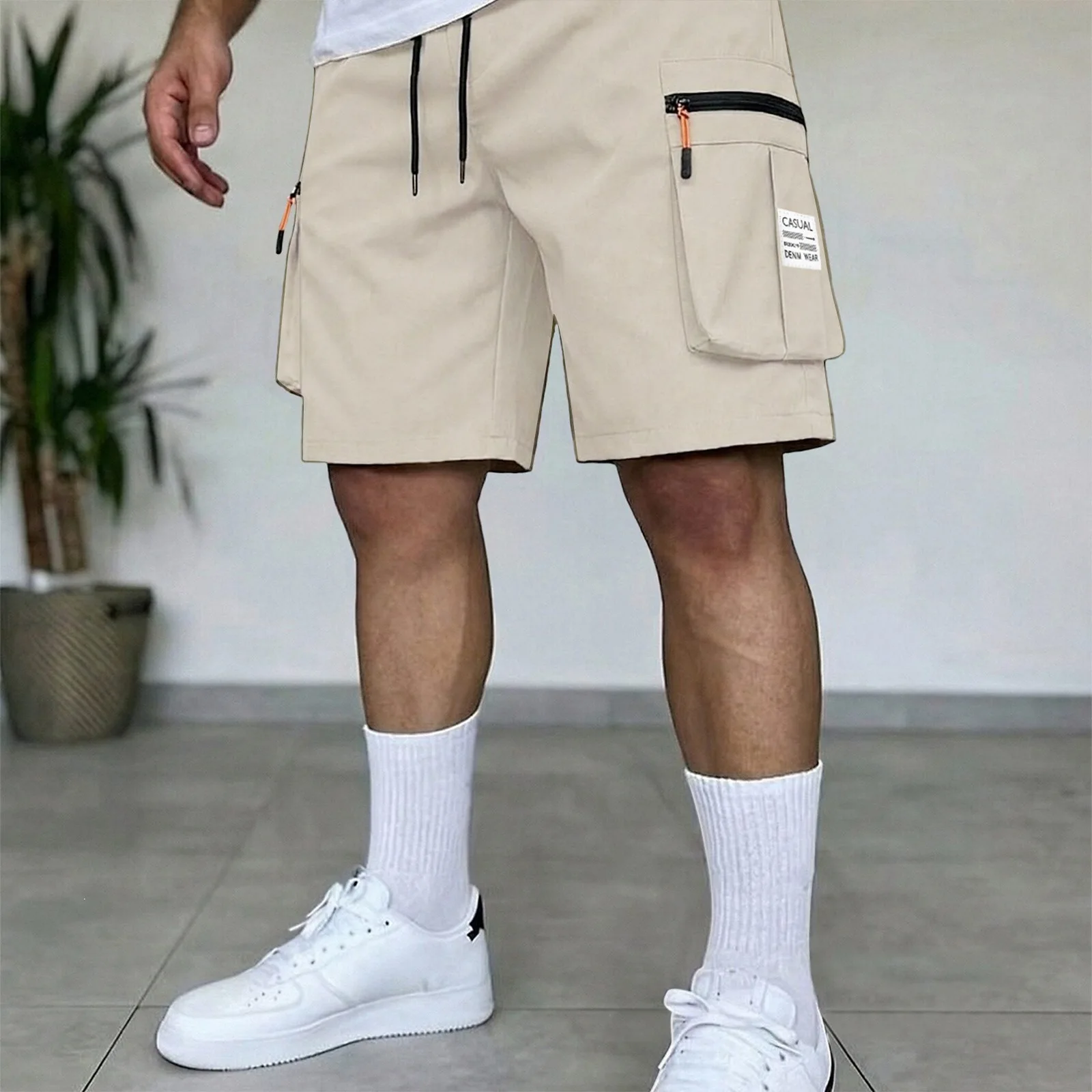 

Summer Loose Sports Shorts for Men Zippered Pocket Cargo Shorts Elastic Drawstring Casual Shorts Thin Beach Shorts