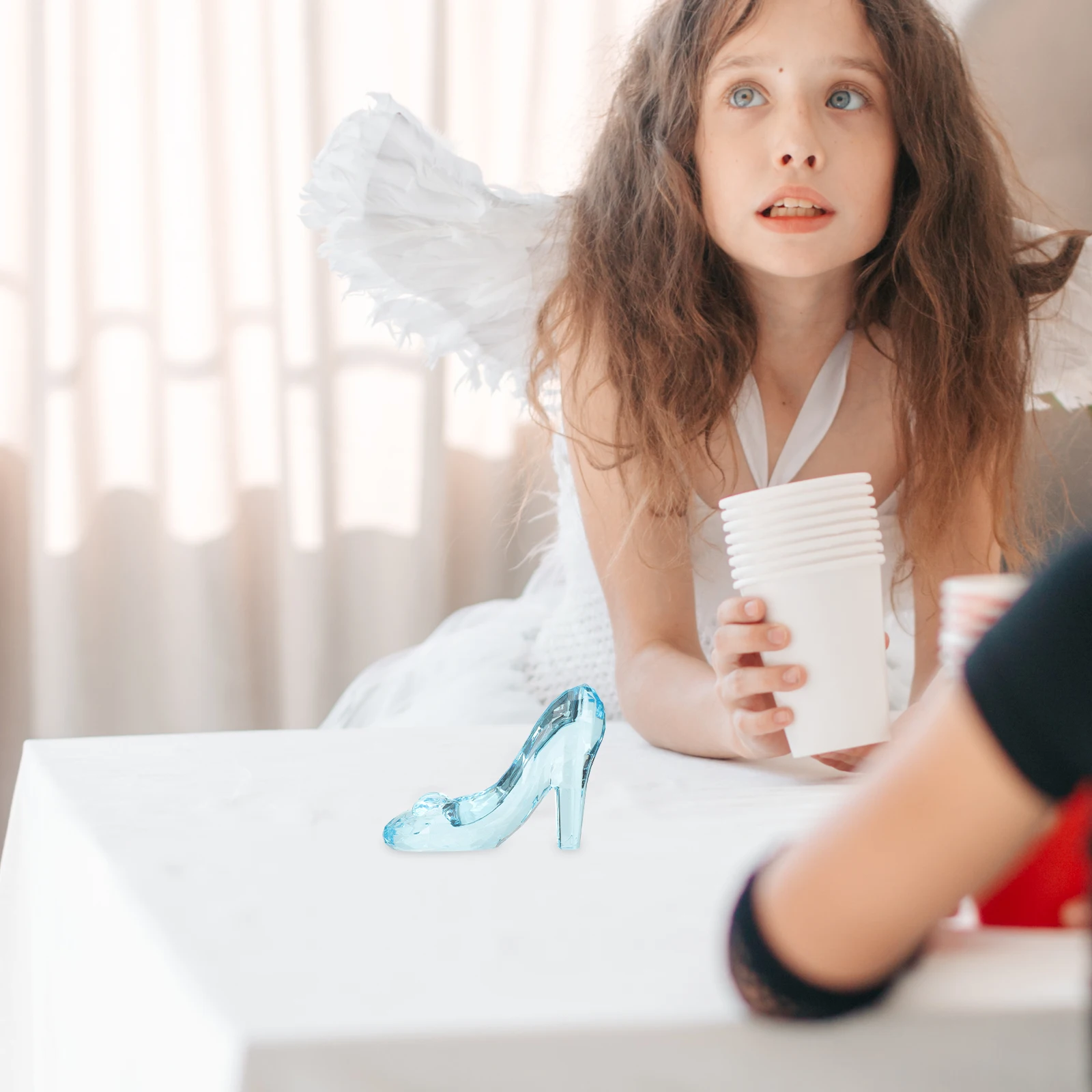 

Miniature Crystal Heels Princess High Heels Decorative Desktop Ornament for Dollhouse Art Craft Exquisite Crystal Shoe