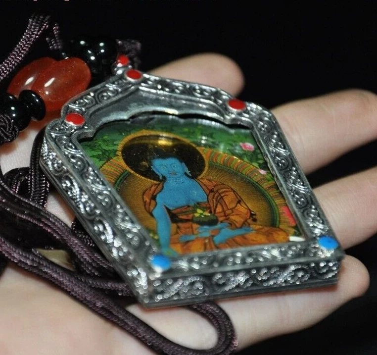 Tibet Tibetan silver inlay gem Shakyamuni Medicine Buddha amulet Pendant