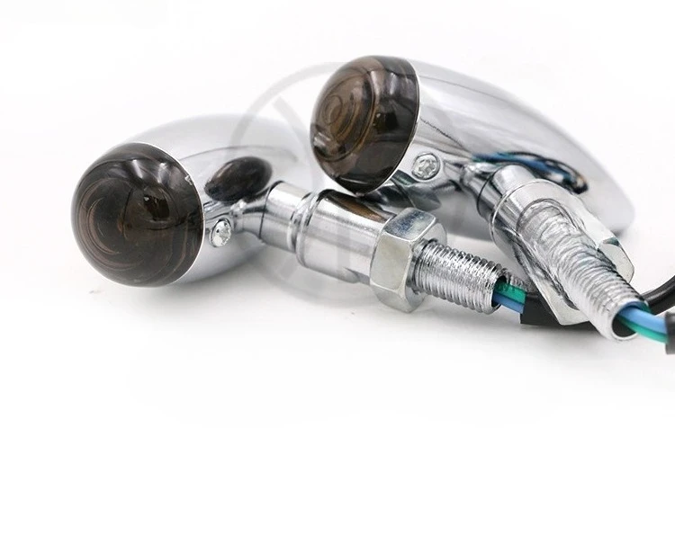 

Motorcycle Retro Turn Signal Metal Bullet CG125GN125 Retro Modified Universal Turn Light