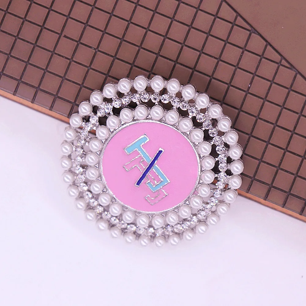 Customized Quality Baby Pink Blue Color Bling Diamond Social Letters Jack Jill Pin Member JJ Brooches Jewelry