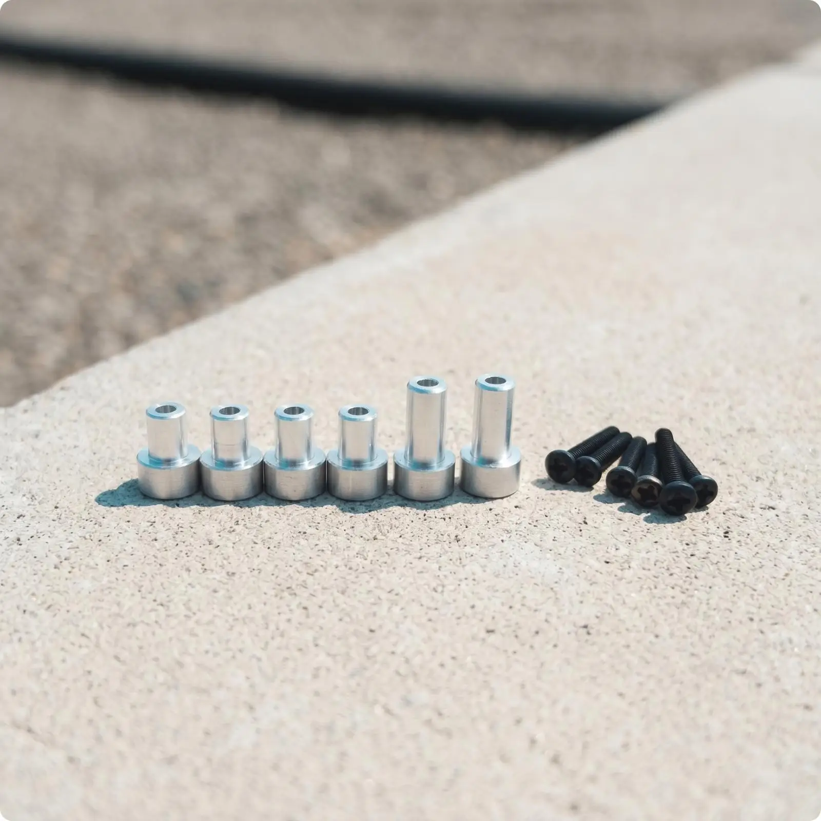 6 Pieces Body Raising Kit Stepped Base Mounting Column Kit Black Screws Included Threaded Metal Columns