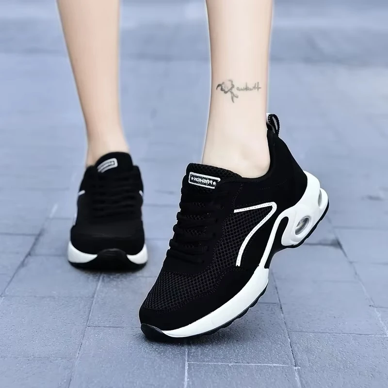 

Women Sports Shoes Outdoor Breathable Women Running Shoes 2025 New Anti-slip Casual Shoes Platform Women Sneakers Tenis De Mujer