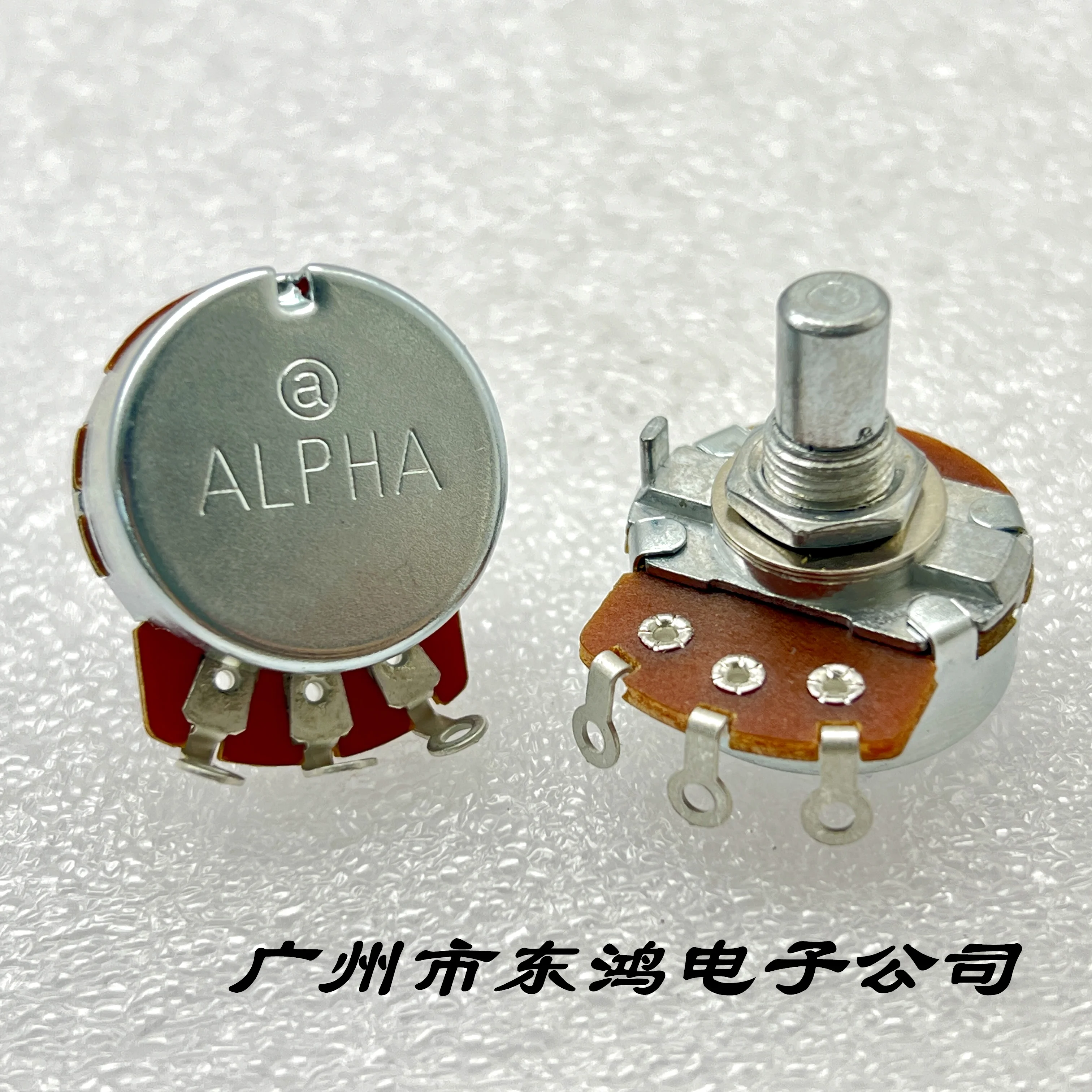 1 pcs Taiwan 24 type potentiometer professional high-power amplifier, electromechanical, welding machine special B5M shaft lengt