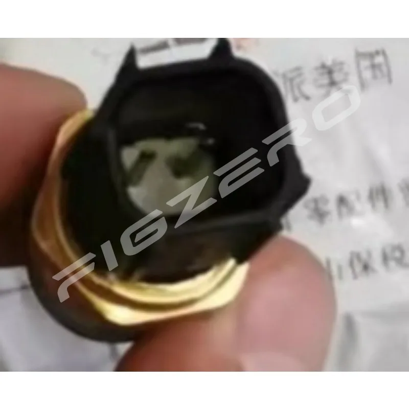 Water Temperature Sensor Coolant Sensing Plug for Chrysler 300C 2005-2010 Grand Voyager 2001-2010 PT Wayfarer 07-10 05269870AB