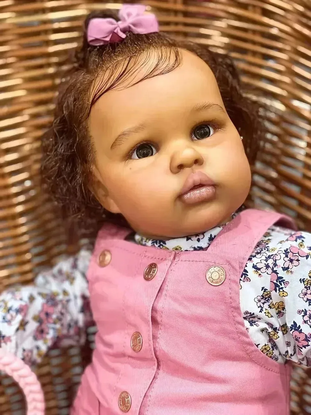 24Inch Ellie Dark Skin Soft Cotton Body Lifelike Reborn Newborn Doll Multiple Layers Painting Hand Root Hair Children's Gift