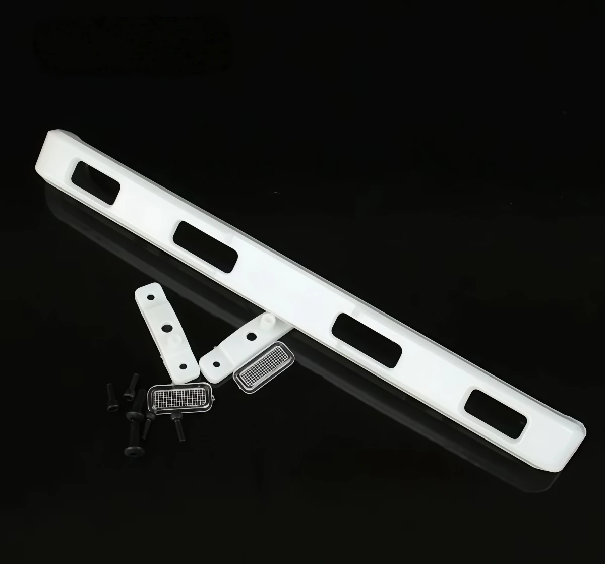 RCRUN Front Bumper With Light Bucket & Lens Assembly For 1/10 Tamiya Bruiser RC4WD TF2 Hilux RC Crawler Body Upgrade Parts