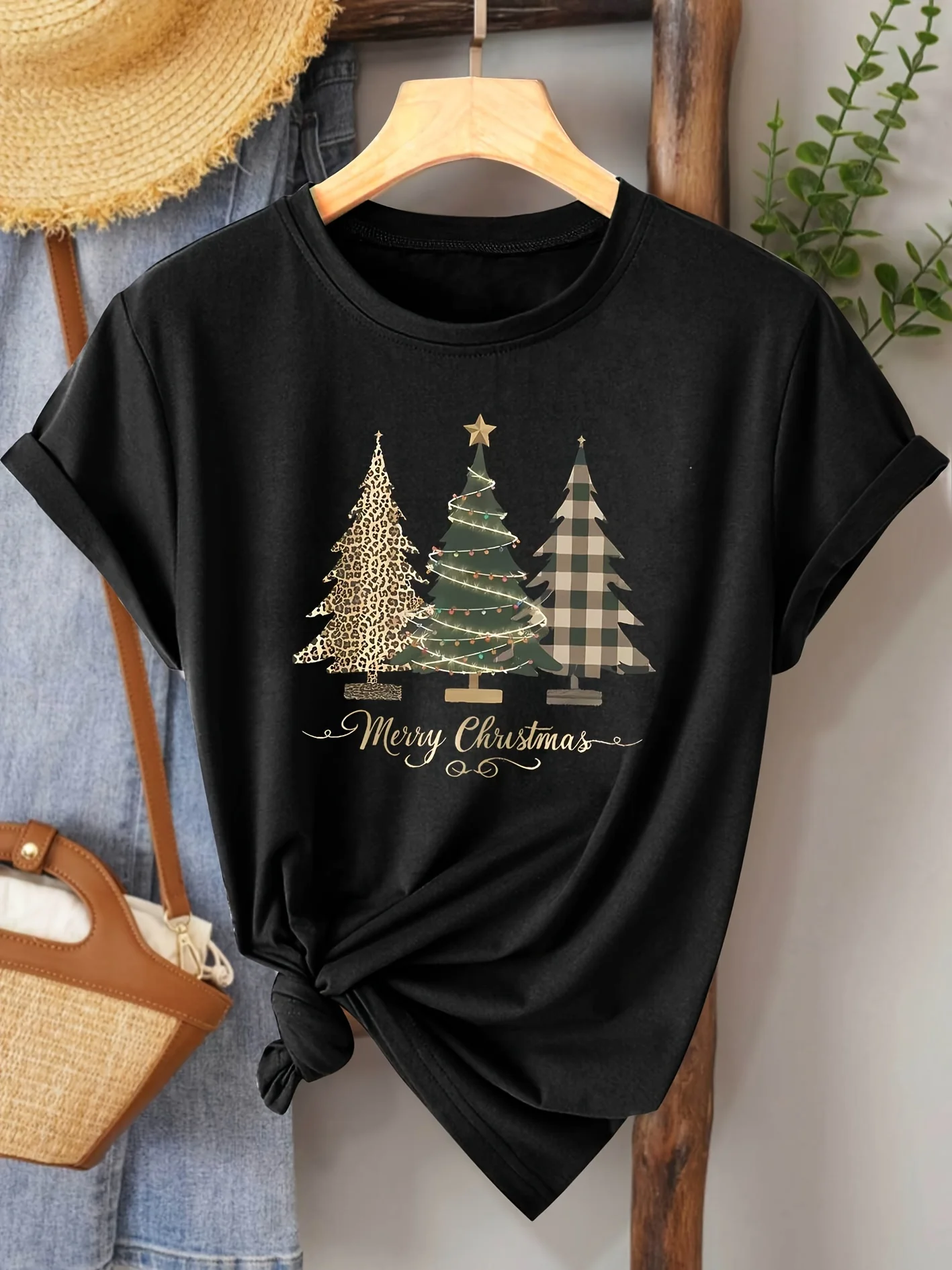 Artistic Xmas Sugar Skull Tree Snowflake Print T Shirt Santa Elf Hat Design Men Women Short Sleeve Crew Neck Casual Tee