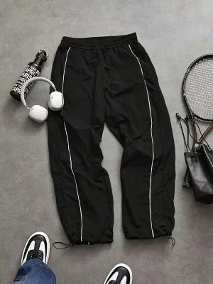 Variant: Black