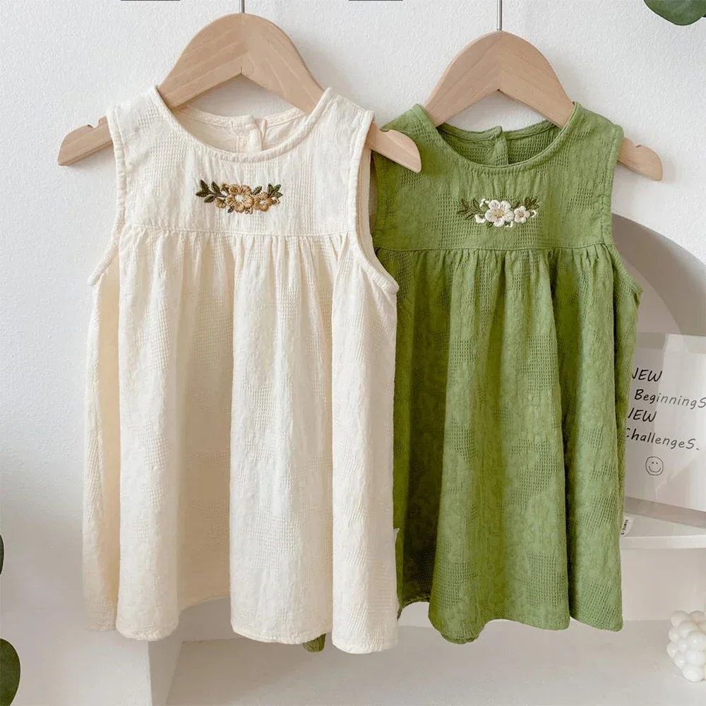 2024 Summer New Girls' Dress  Casual Round Neck Flower Embroidered Tank Top Dress Princess Dress