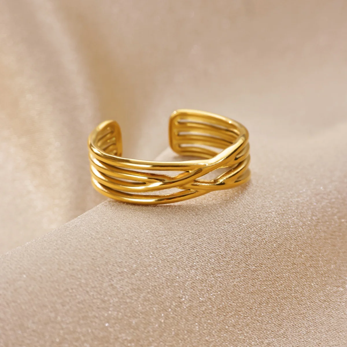 Minimalistische geometrische Wickel-Kreuzringe für Frauen, goldfarben, Edelstahl, offener Kreuzring, Party, Hochzeit, Schmuck, Geschenk – Detail 6