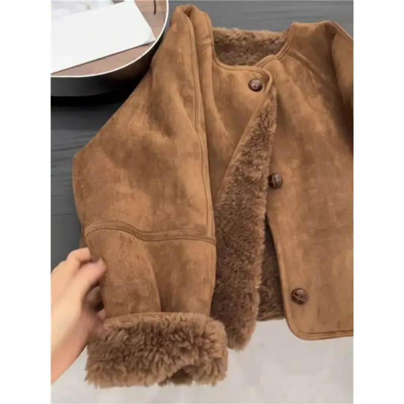 CYL-dames gezwollen warme jas Casual retro zak met enkele rij knopen Losse chique dikke jas