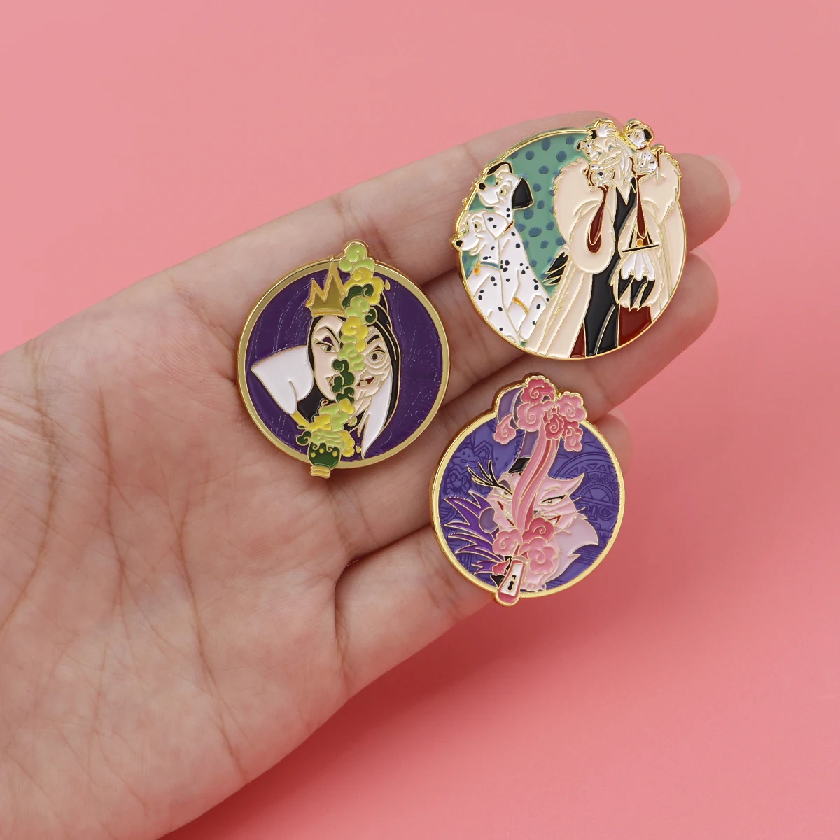 الأشرار مضحك دبوس المينا ، بروش فيلم أنيمي ، دبابيس طية صدر ، شارة على ظهره ، اكسسوارات الملابس ، هدايا المجوهرات الأزياء